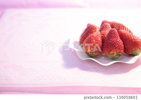 Fresh strawberries Fresh strawberries 138058601