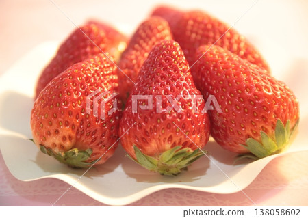 Fresh strawberries Fresh strawberries 138058602