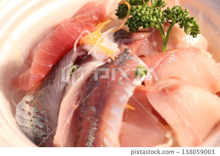 A simple, home-style seafood rice bowl A simple, home-style seafood rice bowl 138059003