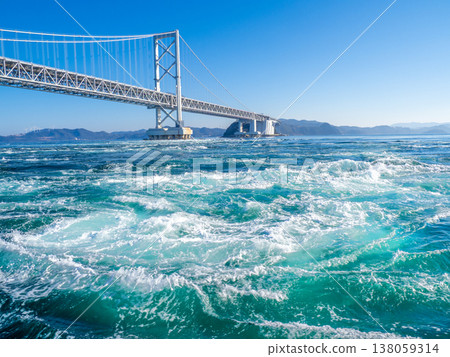 鳴門漩渦（德島縣鳴門市） 138059314