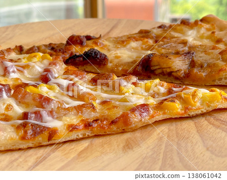 Cheese-filled bacon and corn pizza Cheese-filled bacon and corn pizza 138061042