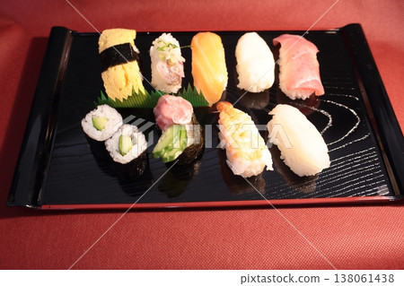 Delicious handful sushi Delicious handful sushi 138061438