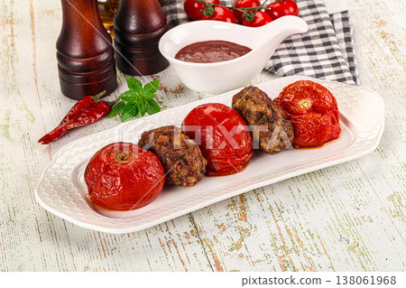 Turkish cuisine - Domatesli Kebab with tomato Turkish cuisine - Domatesli Kebab with tomato 138061968