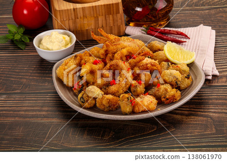 Fritto misto - deep fried seafood mix Fritto misto - deep fried seafood mix 138061970