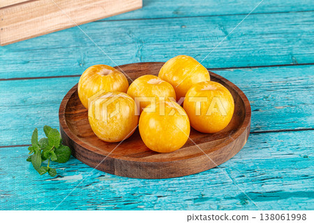Raw ripe sweet yellow plums Raw ripe sweet yellow plums 138061998