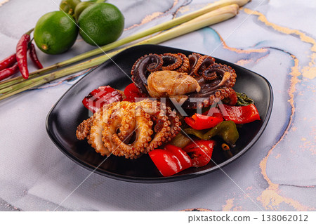 Gourmet grilled octopus with vegetables Gourmet grilled octopus with vegetables 138062012