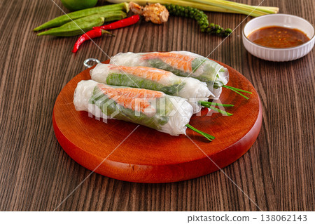 Vietnamese spring roll with prawn Vietnamese spring roll with prawn 138062143