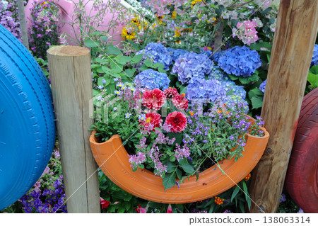 March 21 2026 Recycled Tire Turned Into Bright Yellow Garden Planter March 21 2026 Recycled Tire Turned Into Bright Yellow Garden Planter 138063314
