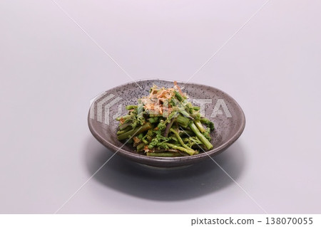 蕨菜沙拉（Ohitashi）－春季菜餚 138070055