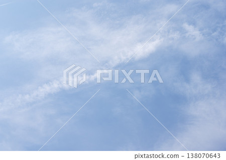 藍天,春日的天空,晴朗的天氣,春天,三月,圖片 藍天,春日的天空,晴朗的天氣,春天,三月,圖片 138070643