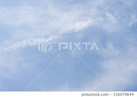 藍天,春日的天空,晴朗的天氣,春天,三月,圖片 藍天,春日的天空,晴朗的天氣,春天,三月,圖片 138070644