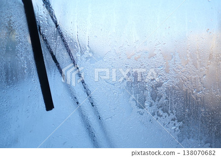 Condensation on the train windows 138070682