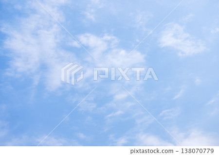 藍天,春日的天空,晴朗的天氣,春天,三月,圖片 藍天,春日的天空,晴朗的天氣,春天,三月,圖片 138070779