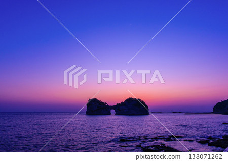 南紀白濱圓月島的魔幻時刻 南紀白濱圓月島的魔幻時刻 138071262