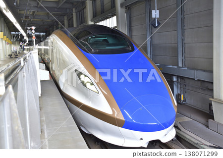 北陸新幹線 E7 系列 光輝燒 北陸新幹線 E7 系列 光輝燒 138071299