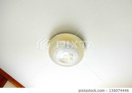 房子照明 138074446