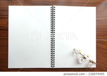 櫻花和筆記本 櫻花和筆記本 138074495