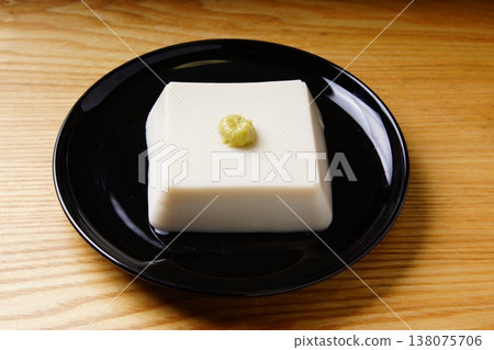 美味的芝麻豆腐 美味的芝麻豆腐 138075706
