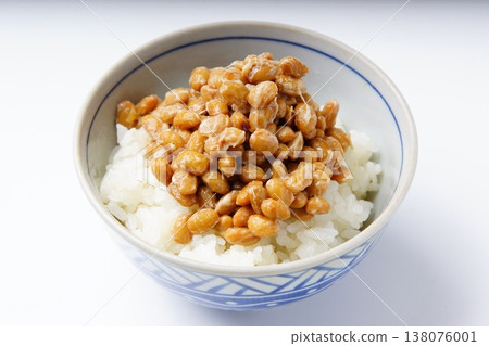 納豆飯 138076001