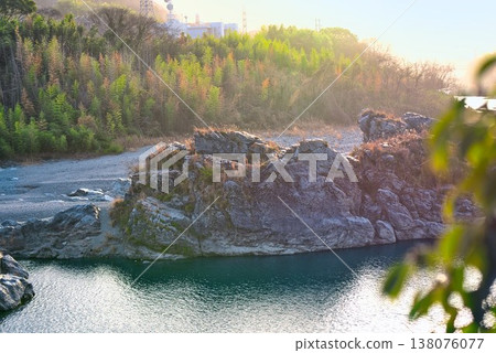 [Minoda no Fuchi] Yoshino River (Higashimiyoshi Town, Tokushima Prefecture) 138076077