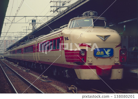 485 series bonnet type "Limited Express Hakucho" 138080201
