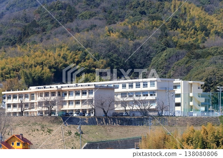 竹田山和廣島市祇園初級中學(廣島市淺南區) 竹田山和廣島市祇園初級中學(廣島市淺南區) 138080806