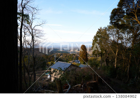 從房子後面的山上看到的景色 138084902