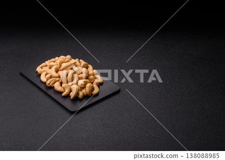 Roasted or raw cashew make a savory snack for a healthy, filling meal. Cashew nuts 138088985