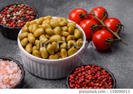Canned green edamame beans as a healthy vegan ingredient. Edamame beans Canned green edamame beans as a healthy vegan ingredient. Edamame beans 138090013