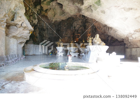 Ipoh, Malaysia - Paradise Cave Ipoh, Malaysia - Paradise Cave 138092449