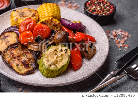 Grilled vegetables: bell peppers, zucchini, eggplant, onions, and corn. Grilled vegetables Grilled vegetables: bell peppers, zucchini, eggplant, onions, and corn. Grilled vegetables 138093450