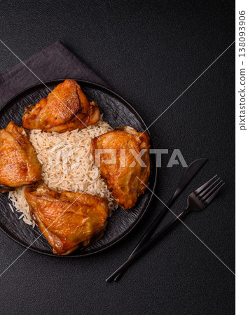 Kabsa or haneeth, an Arabic dish with rice and chicken, salt, and spices. Kabsa or haneeth 138093906