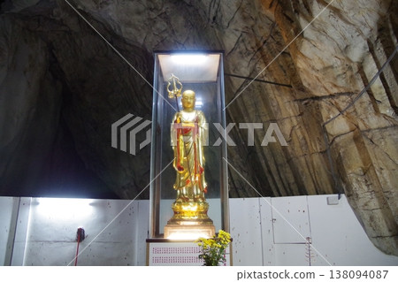 Peraton Cave Temple, Ipoh, Malaysia Peraton Cave Temple, Ipoh, Malaysia 138094087