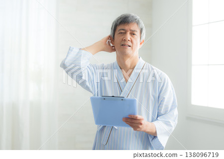 一張60多歲族群檢的圖片 一張60多歲族群檢的圖片 138096719