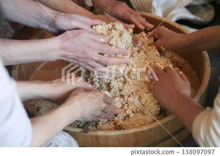 做味噌的女人 138097097