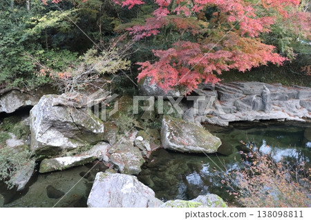 深谷溪,秋山之鄉河 深谷溪,秋山之鄉河 138098811