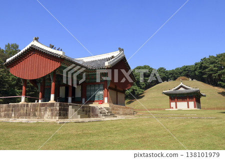 Donggureung in Guri-si, registered as a World Cultural Heritage site, is the tomb of a Joseon Dynasty King. Donggureung in Guri-si, registered as a World Cultural Heritage site, is the tomb of a Joseon Dynasty King. 138101979