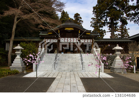 Koryo Shrine Mikamimon (Hidaka City, Saitama Prefecture) Koryo Shrine Mikamimon (Hidaka City, Saitama Prefecture) 138104686