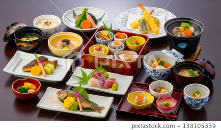 Traditional and delicious kaiseki cuisine 138105339