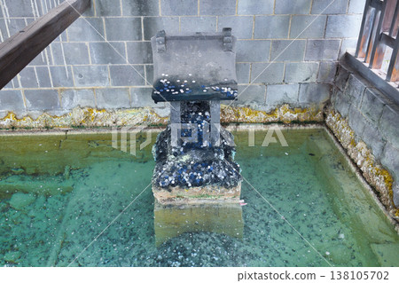 Kusatsu Onsen, Shirahata Hot Spring (Kusatsu Town, Agatsuma District, Gunma Prefecture) Kusatsu Onsen, Shirahata Hot Spring (Kusatsu Town, Agatsuma District, Gunma Prefecture) 138105702