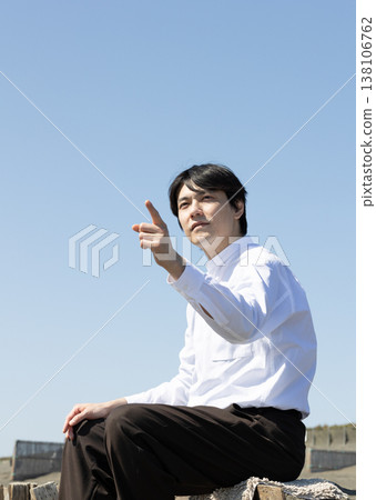 指向手指的一個人 指向手指的一個人 138106762