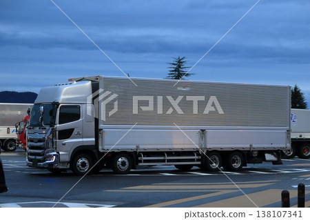 物流卡車 物流卡車 138107341