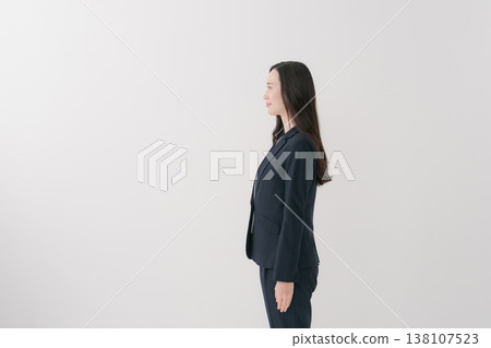 微笑的女商人檔案 微笑的女商人檔案 138107523