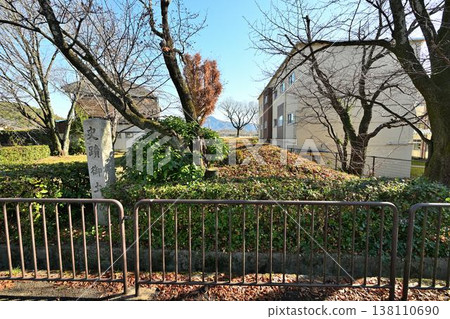 京都,大土井:豐臣秀吉建造的土質城牆,現存於各處,七竹守,北區 京都,大土井:豐臣秀吉建造的土質城牆,現存於各處,七竹守,北區 138110690