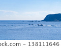[Ise-Shima] Fishing boats departing from the port of Toba-Osatsu for spiny lobster fishing. 138111646
