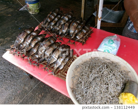 印尼萬鴉老魚市 印尼萬鴉老魚市 138112449