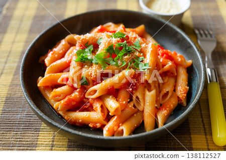 Penne Arabiata 138112527