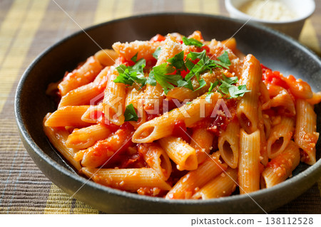 Penne Arabiata 138112528