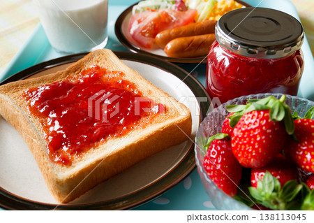 Strawberry jam toast Strawberry jam toast 138113045