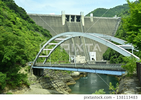 The Shin-Ishikoya Bridge spans Miyagase Dam and Ishikoya Lake in Sagamihara, Kanagawa Prefecture. The Shin-Ishikoya Bridge spans Miyagase Dam and Ishikoya Lake in Sagamihara, Kanagawa Prefecture. 138113483
